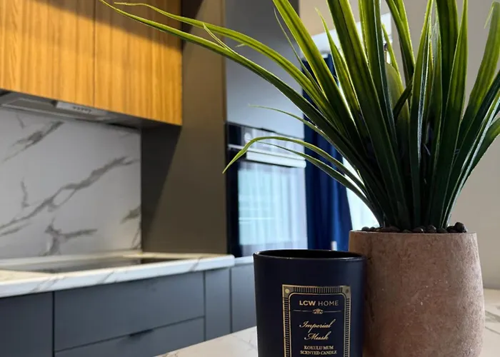 Ism Luxury Apartment